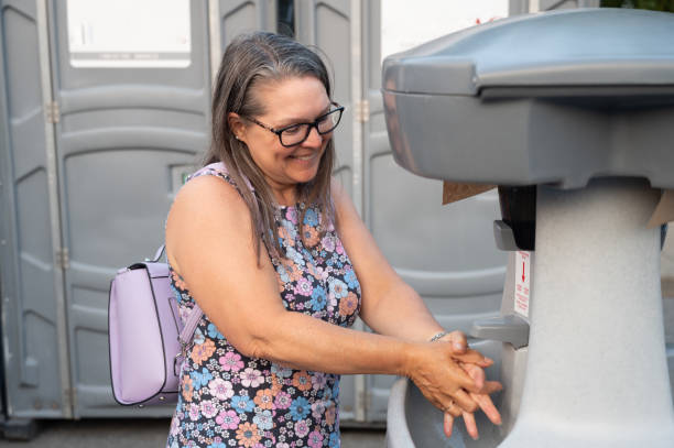 Best Porta potty delivery and setup  in Hampton, MD